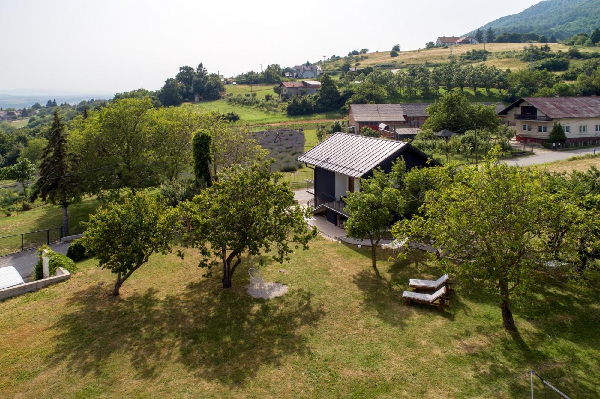 Vacation Home - Nest Kalnik エクステリア 写真