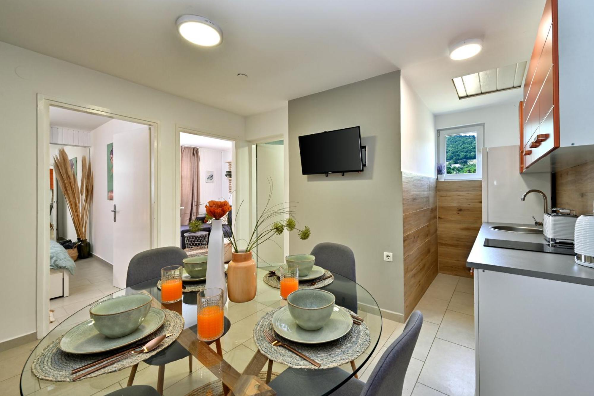 Vacation Home - Nest Kalnik エクステリア 写真