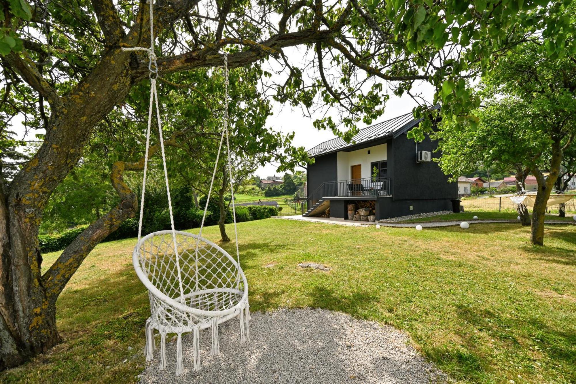 Vacation Home - Nest Kalnik エクステリア 写真