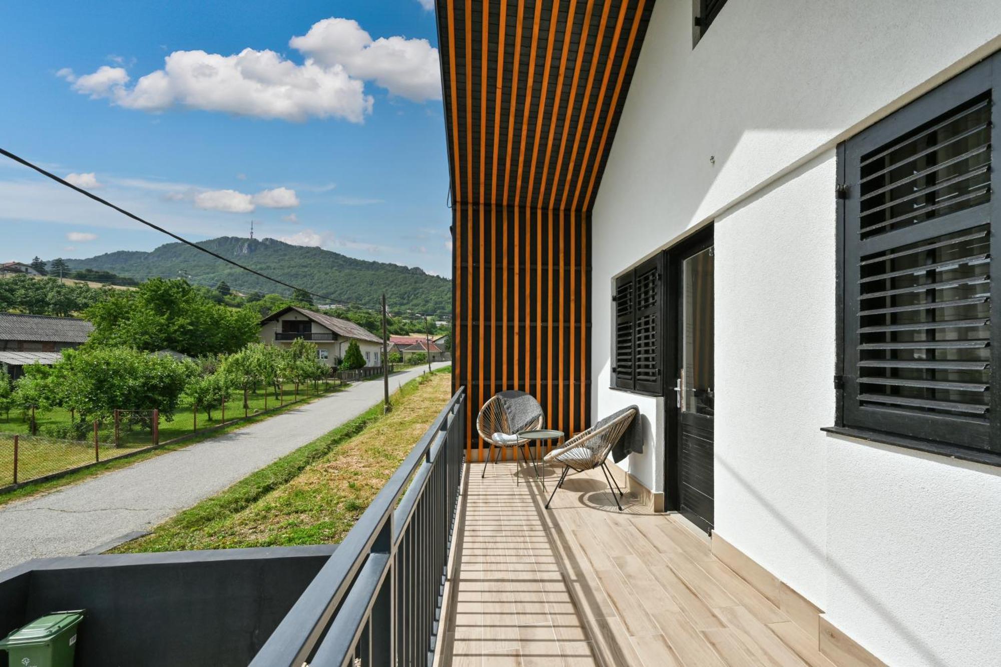 Vacation Home - Nest Kalnik エクステリア 写真